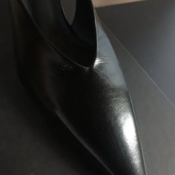 BANANA REPUBLIC SLINGBACK LEATHER PUMP - BLACK - US SIZE 7 - Picture 3 of 9
